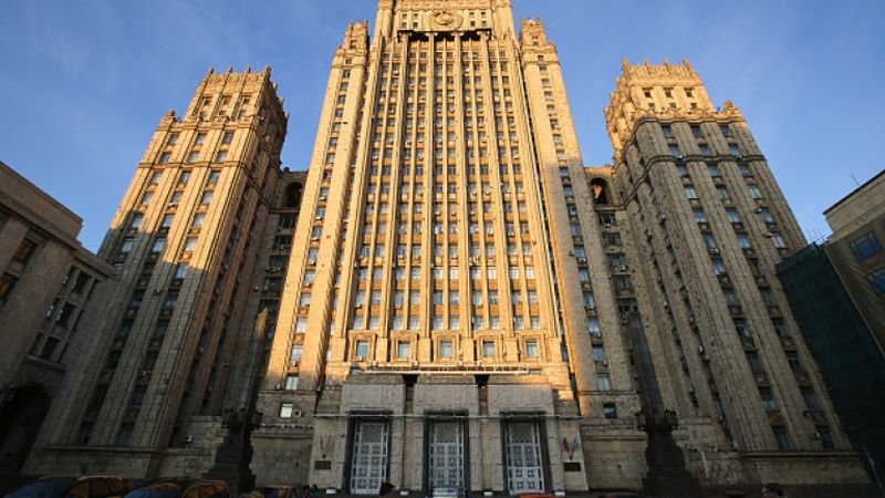 Руското външно министерство обяви, че оттегля разрешението за дипломатическите мисии
