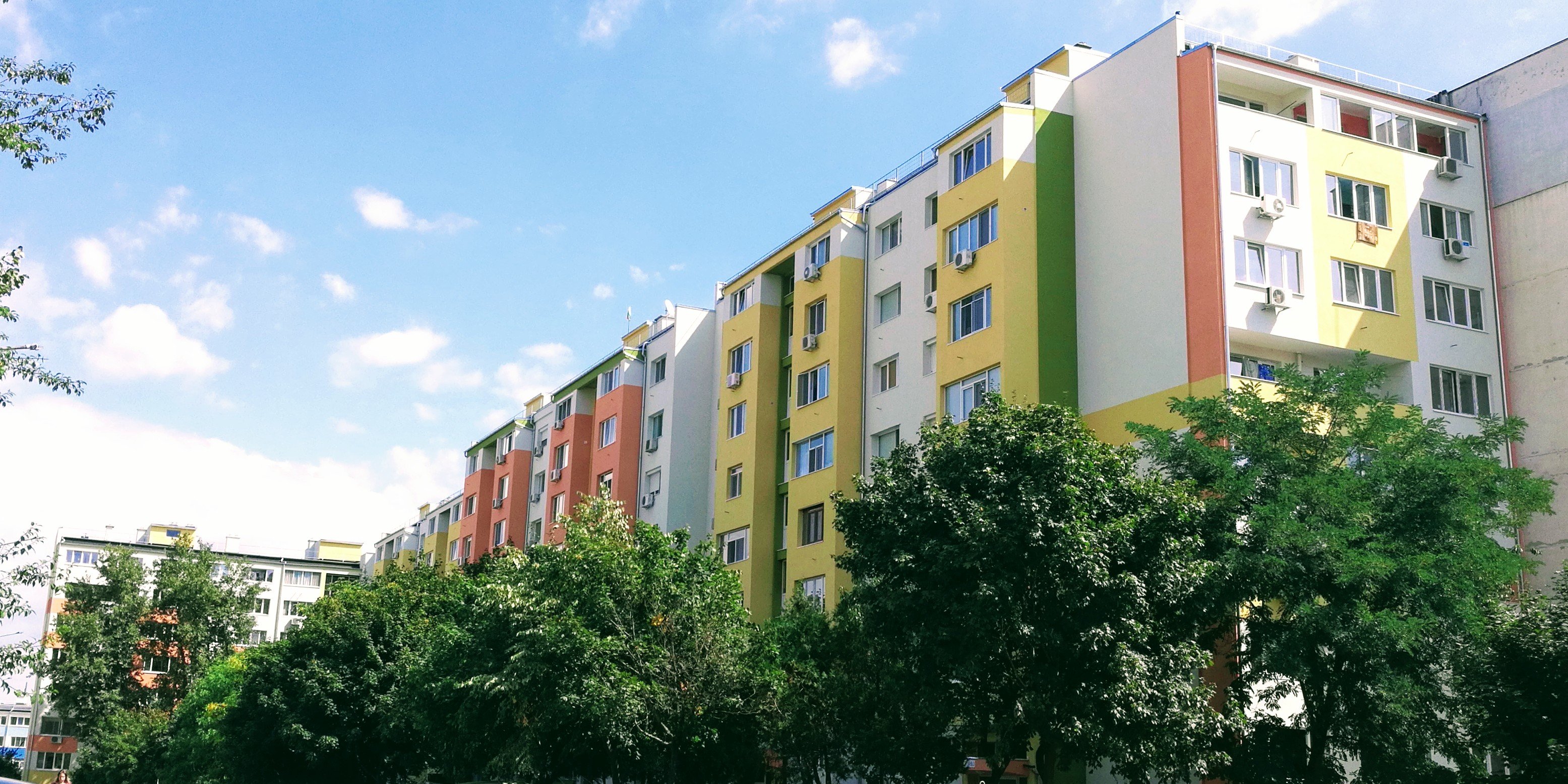 19 жилищни сгради по които вече са стартирали строително монтажни
