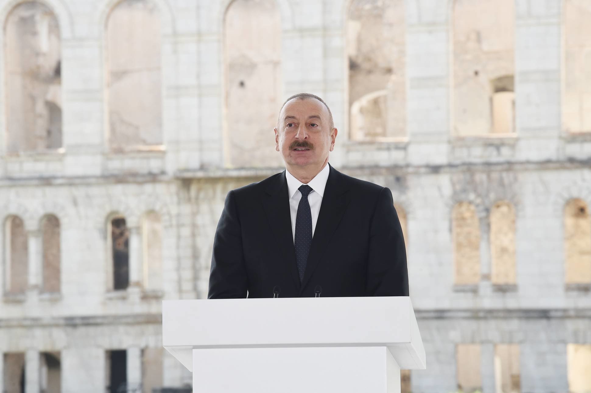 Президентът на Азербайджан Илхам Алиев изрази подкрепа за териториалната цялост