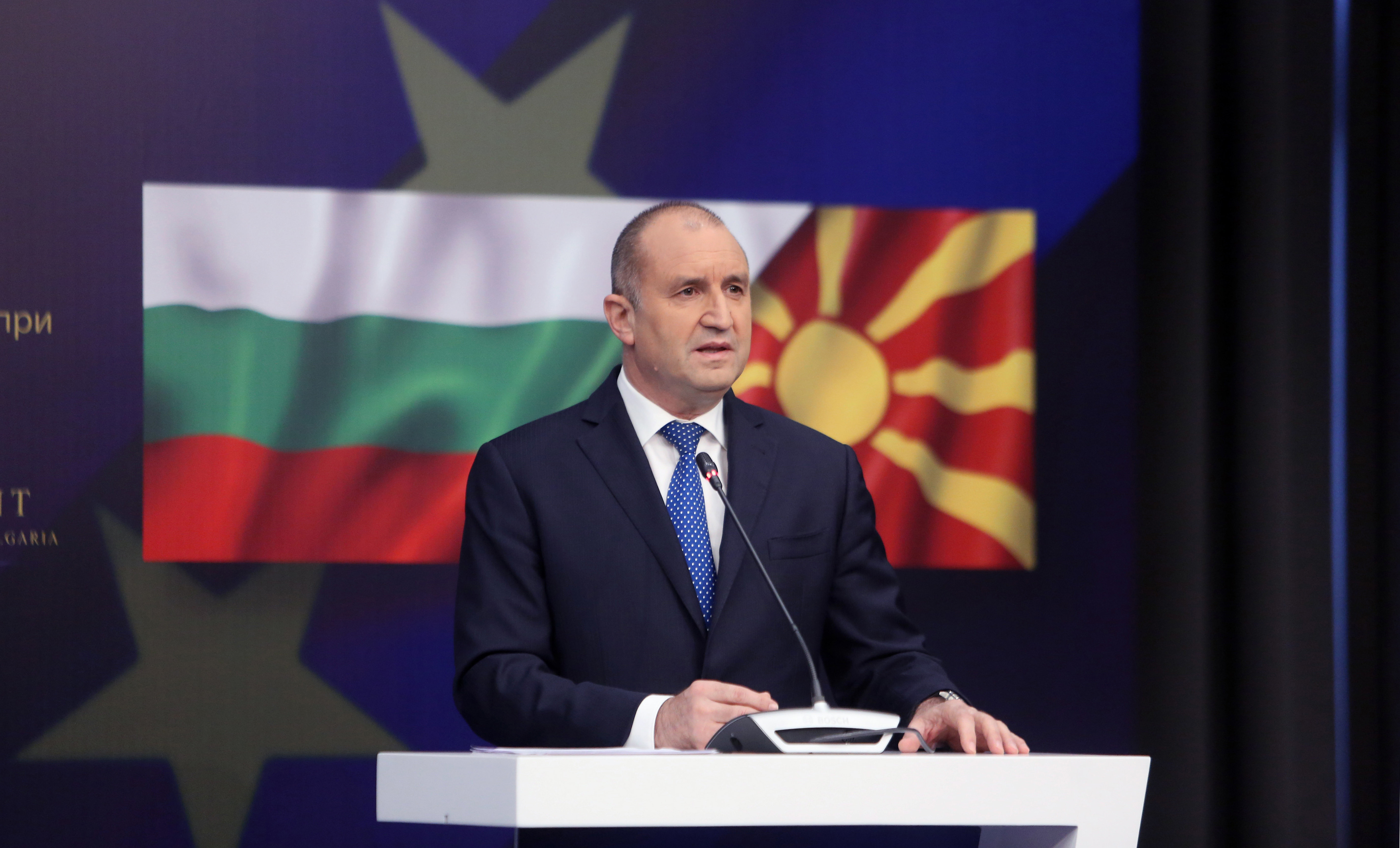 Не мога да направя компромис с правата на македонските българи