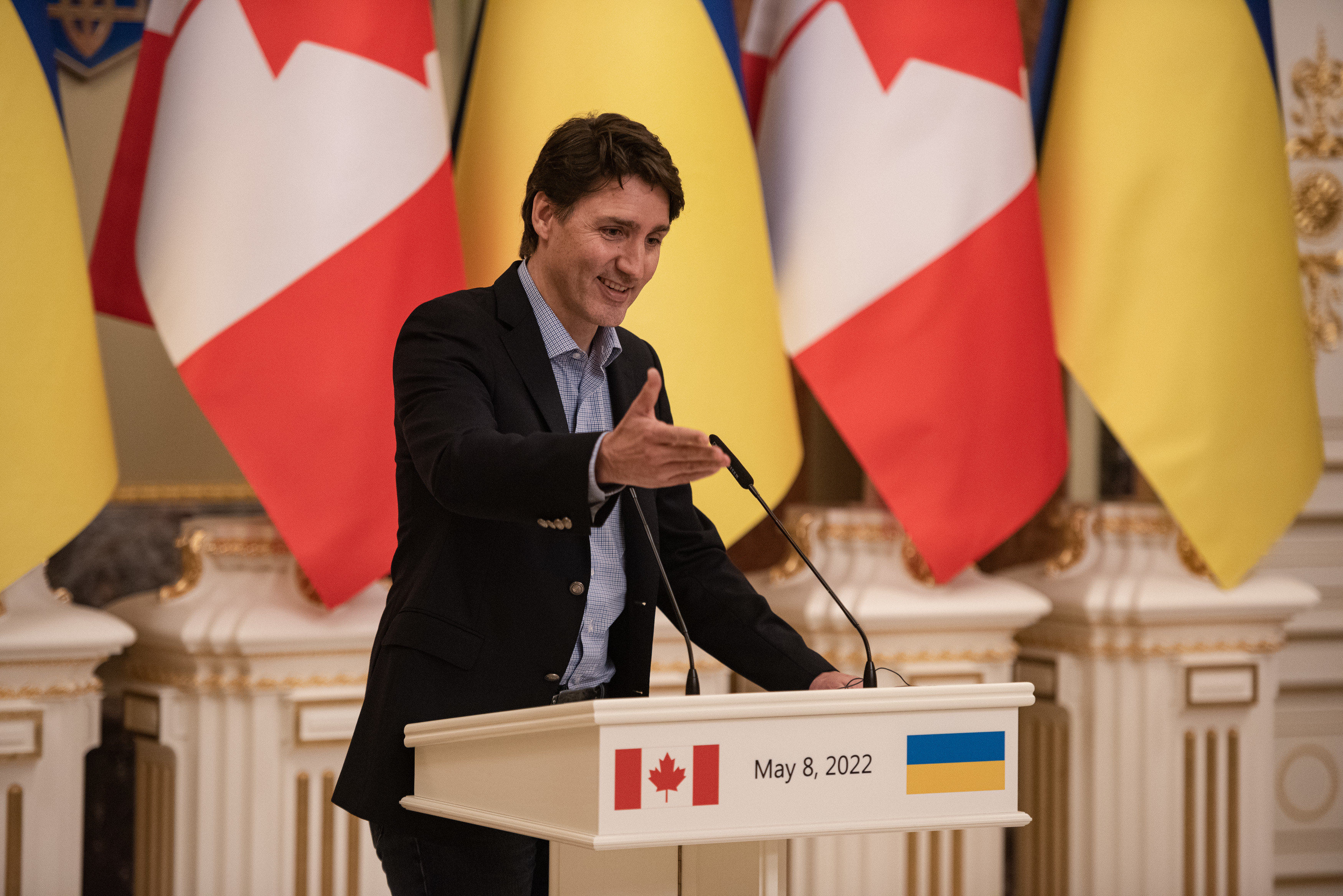 Канада ще предостави още оръжия и оборудване на Украйна, съобщи канадският премиер