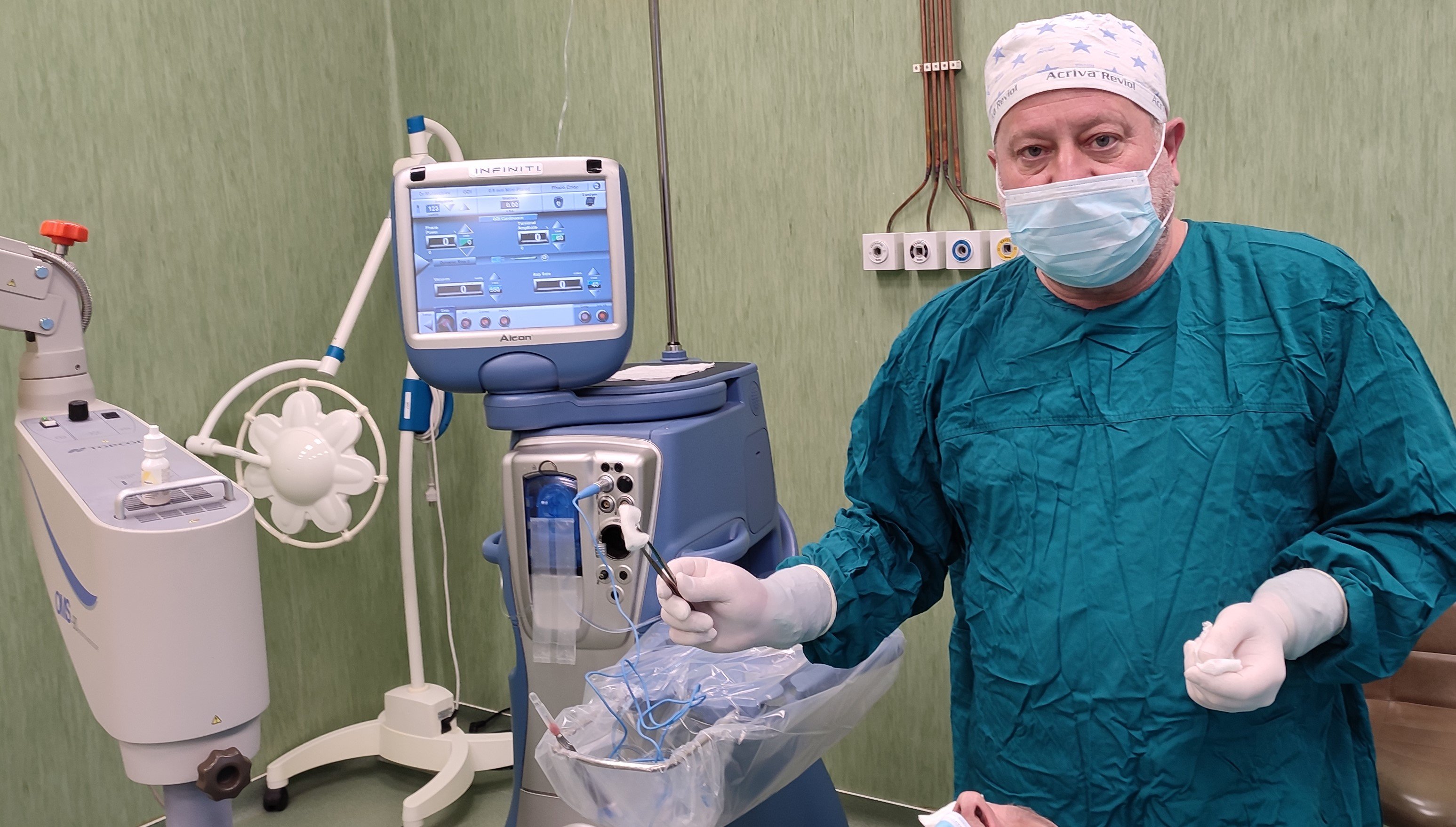 Лекарите от УМБАЛ Бургас възстановиха зрението на 32 годишна жена с