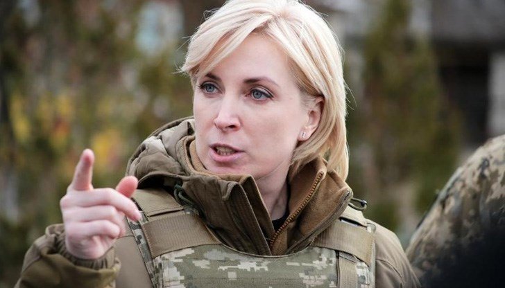 Украйна преговаря за евакуирането на 38 ранени бойци от стоманодобивния