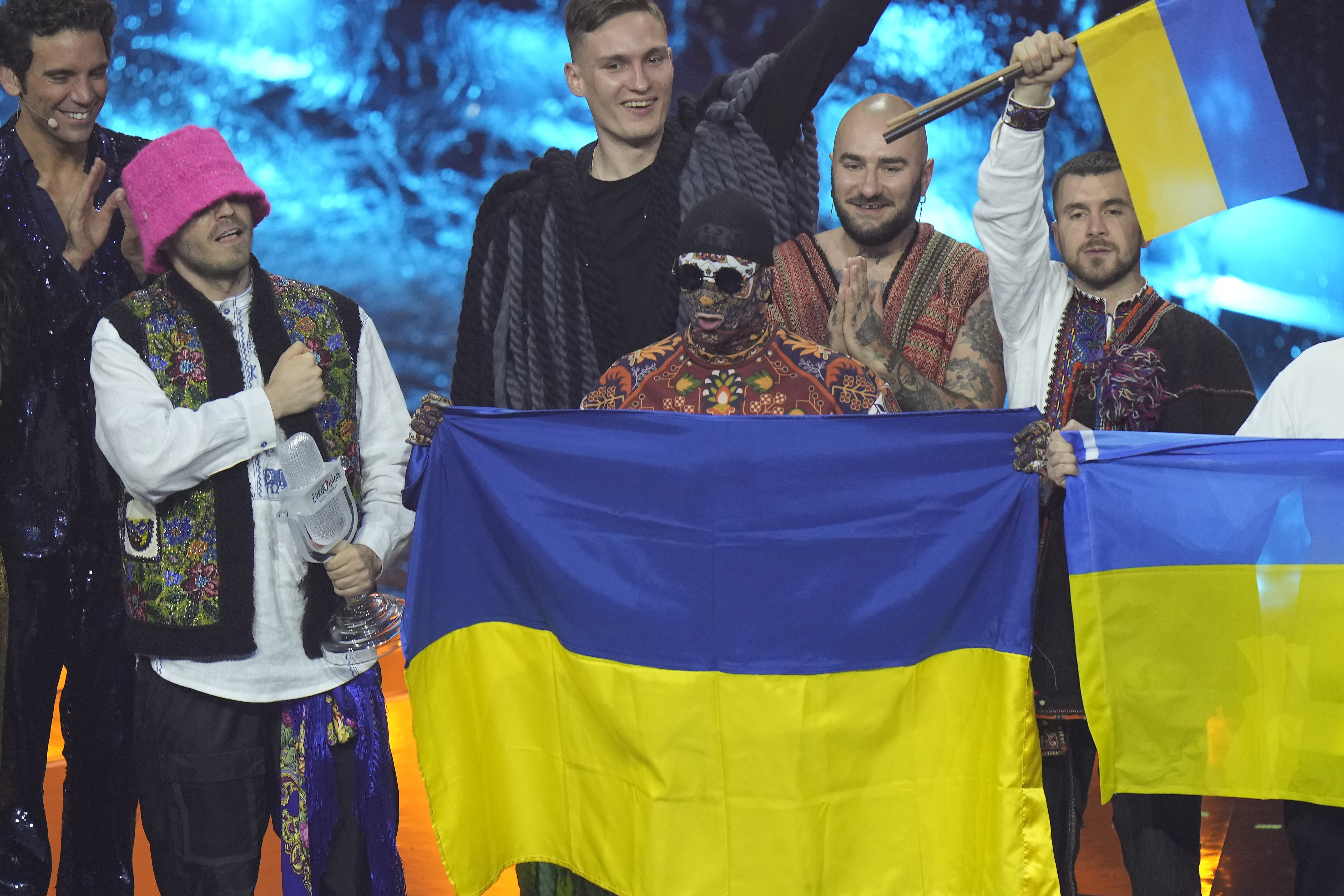 Украйна е големият победител на Евровизия 2022. Песента на Калуш