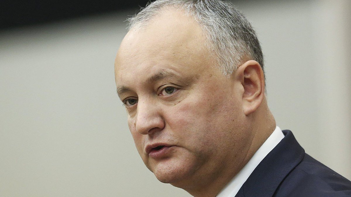 Бившият президент на Молдова Игор Додон е задържан тази сутрин