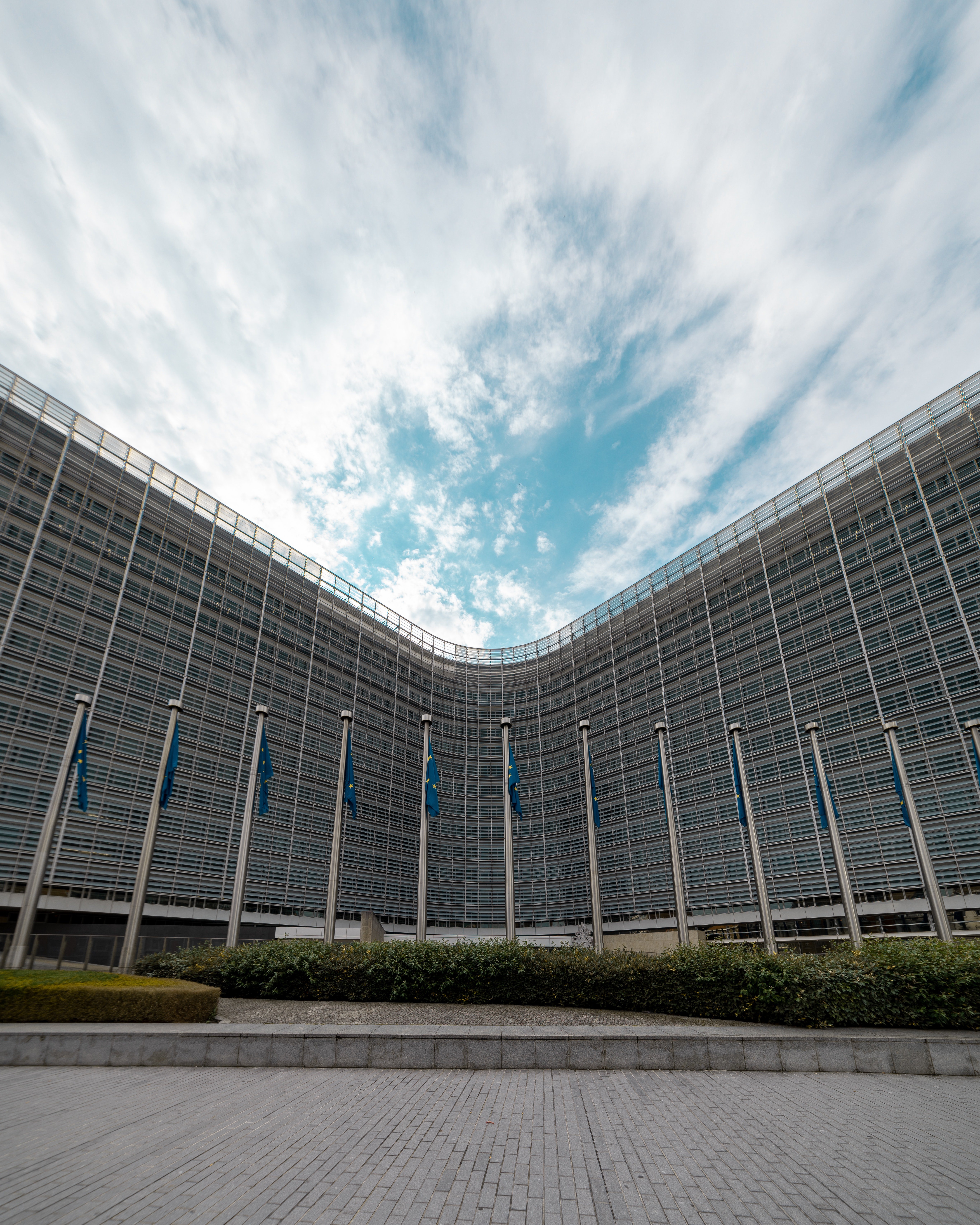 Съветът на Европейския съюз одобри окончателно шестия пакет от санкции
