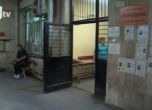 Прокуратурата в Самоков повдига две обвинения на мъжете, нападнали лекар