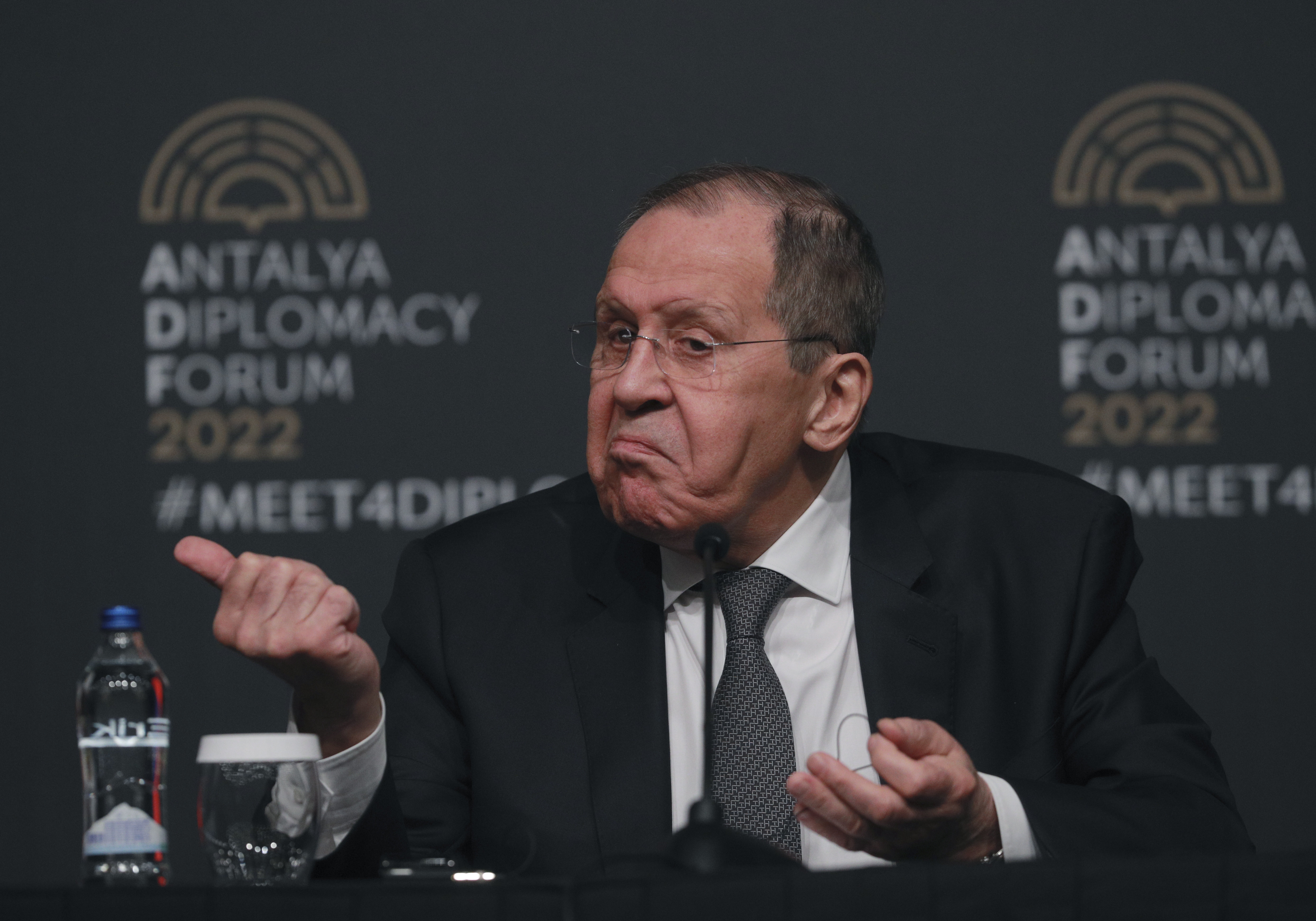 Визитата на руския външен министър Сергей Лавров в Сърбия се