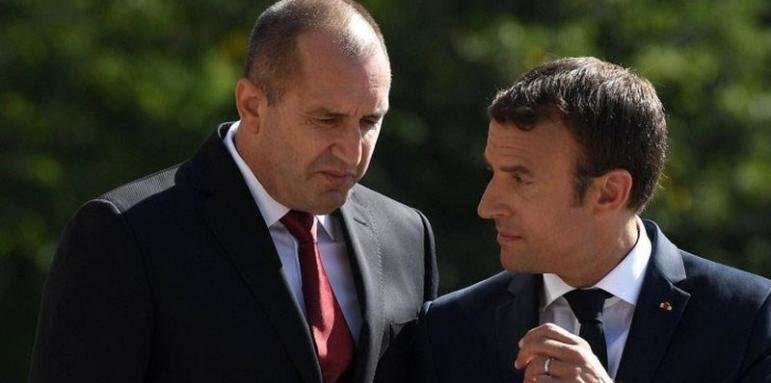 Късно снощи президентите на Франция и България Еманюел Макрон и