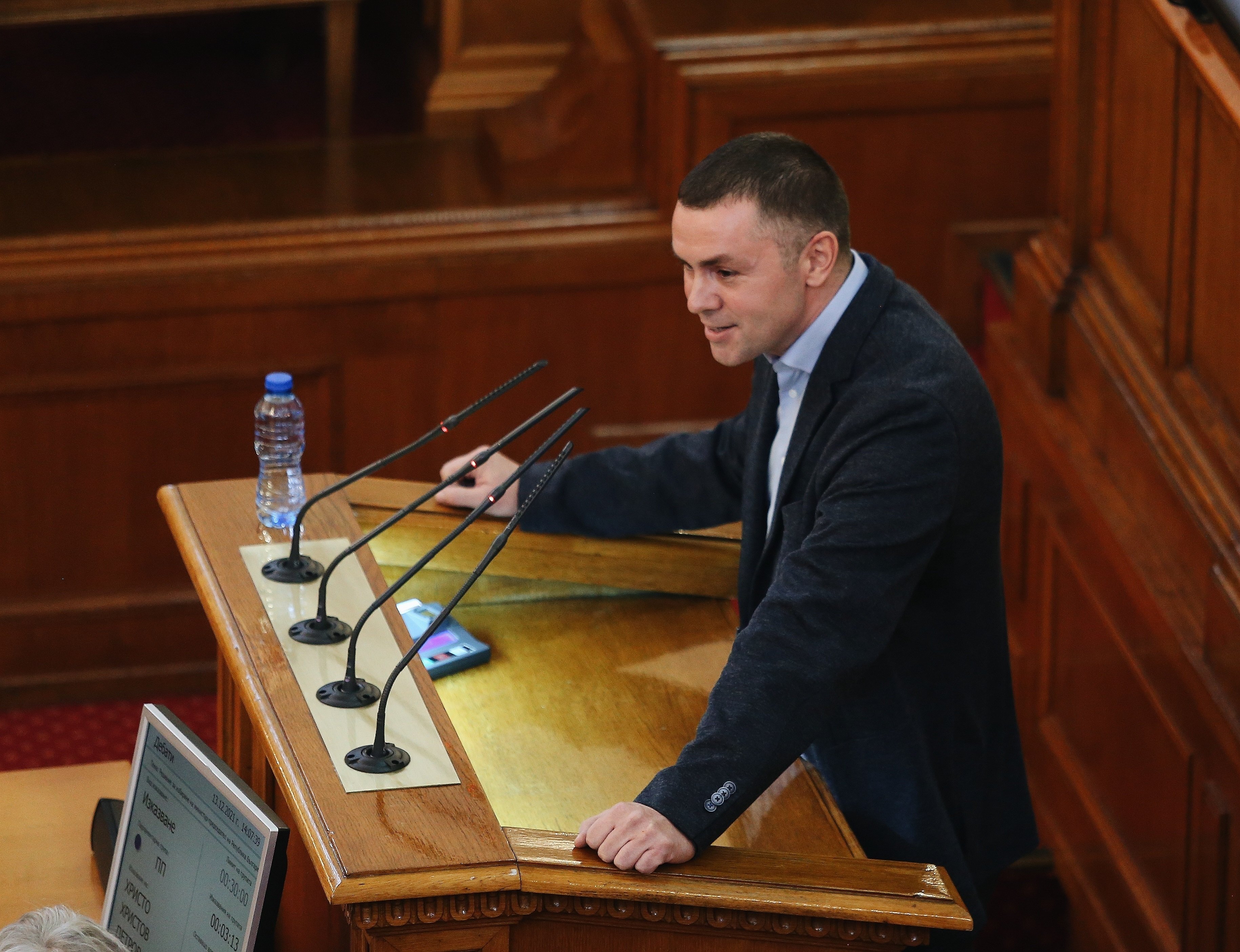 Депутатът от Продължаваме промяната Христо Петров по известен като Ицо Хазарта