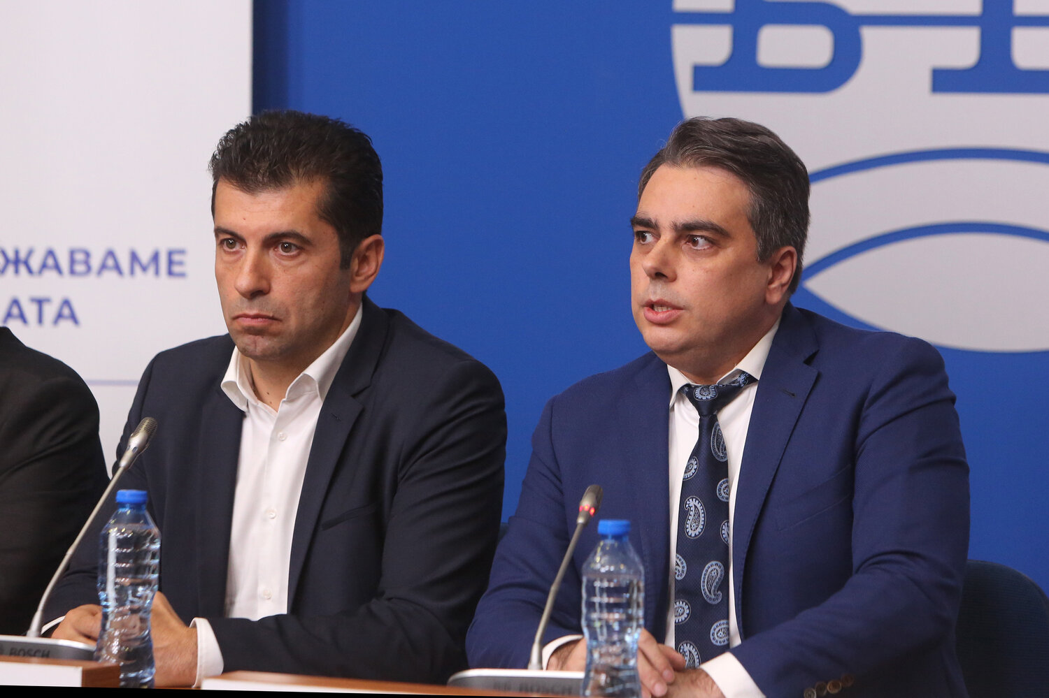 Правителство на малцинството е много по добро в този случай Много