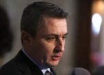 Александър Николов посочи три причини за напускането на министерския пост