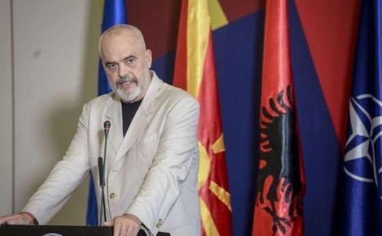 Албанският премиер Еди Рама заяви, че не очаква срещата на