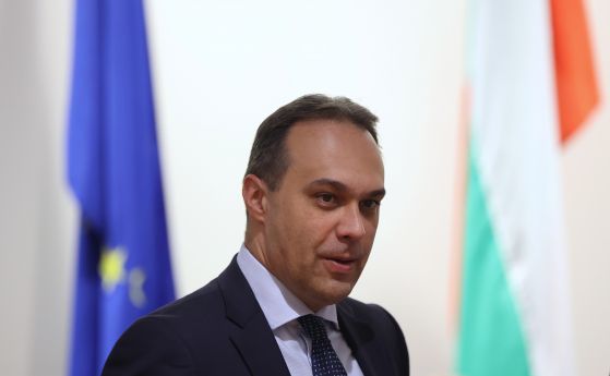 Драгомир Заков, министър, отбрана
