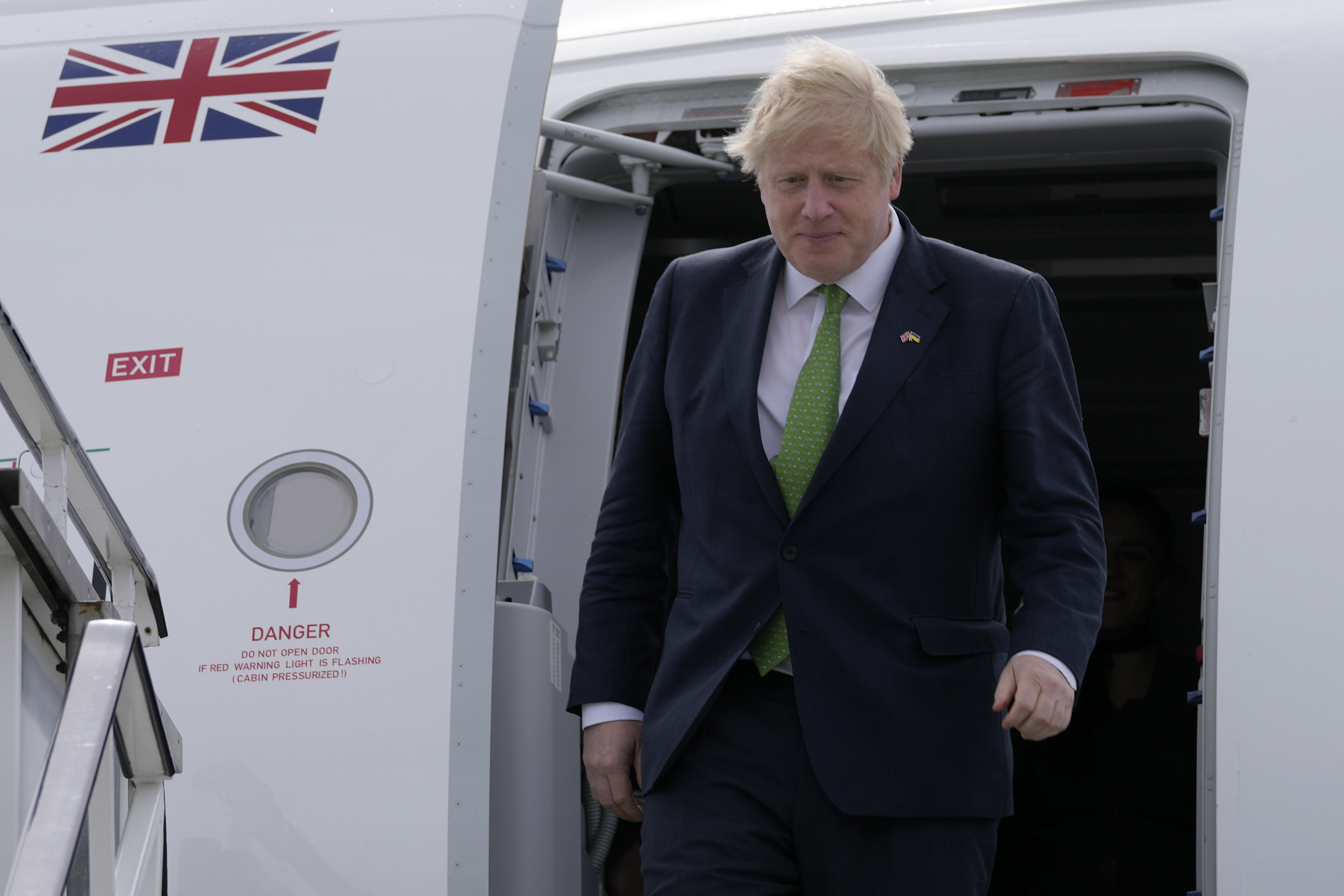 Британският премиер Борис Джонсън неочаквано пристигна отново в Киев за