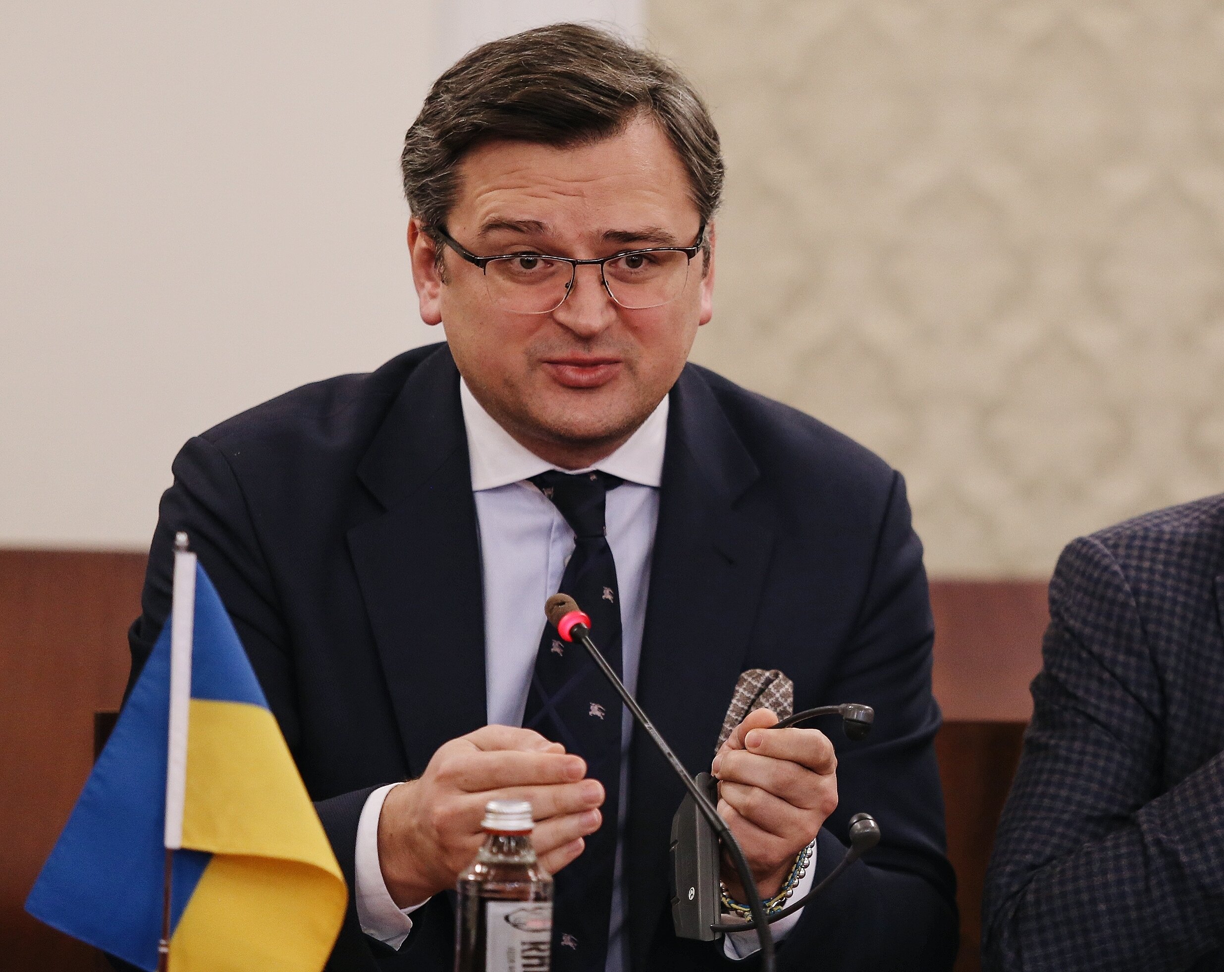 Украинското правителство призова лидерите на Г 7 които се събраха