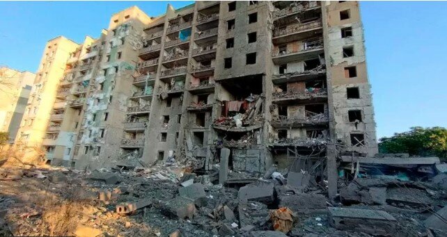 Силни взривове разтърсиха тази сутрин украинския град Николаев съобщи кметът