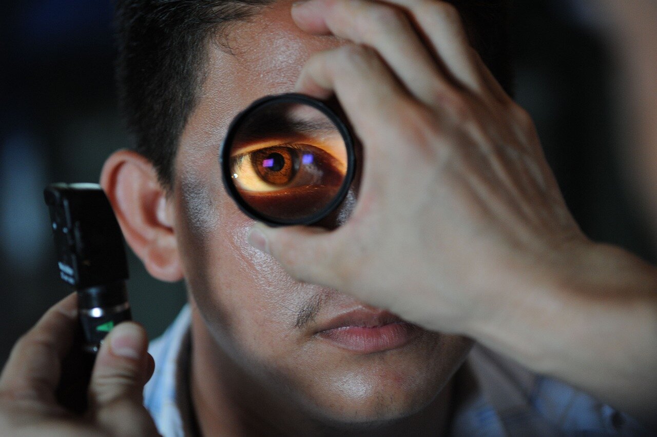Безплатни очни прегледи на хора над 50 години ще има