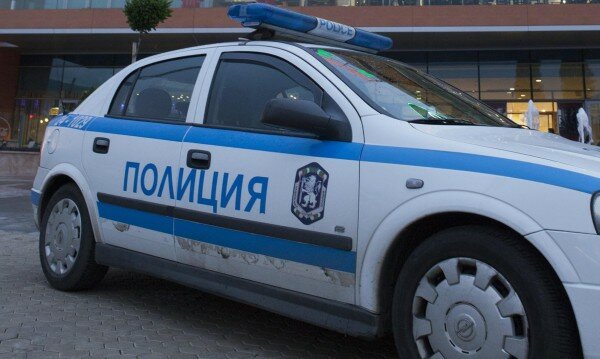Полицията задържа в Горна Оряховица 48 футболни фенове от Черна
