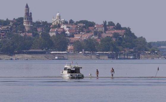 Ниското ниво на Дунав в Сърбия през лятото на 2022 г.