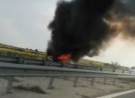 Джип с мигранти се самозапали на магистрала Тракия край Пазарджик
