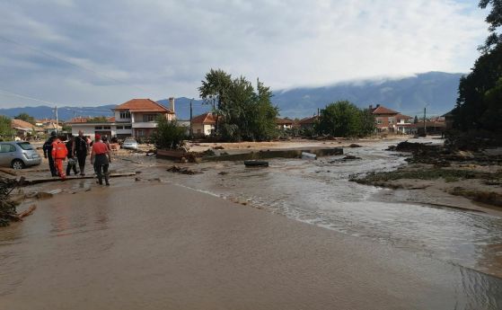 Наводненото село Каравелово