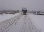 24 машини ще чистят снега по автомагистрала ''Тракия'' до Пазарджик