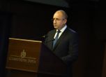 Радев е разговарял с председателя на Еврогрупата, обединяваща министрите на финансите от Еврозоната