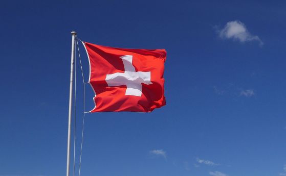 Швейцарското знаме.