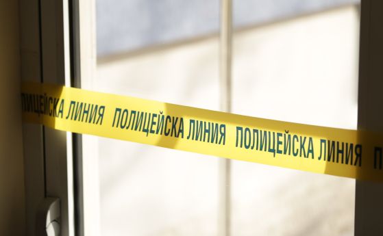 Мъж е задържан за убийството на доведеното си дете в Хасково.