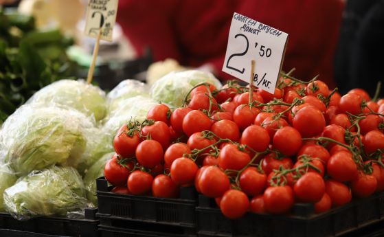 Снимка от 29 януари, когато доматите са стрували 2,50 лв. на пазара.