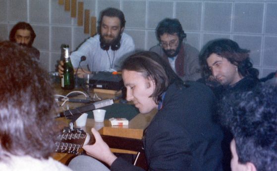Гребенаров снима в Музикална кутия, началото на 90-те
