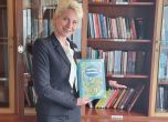 24 книги за 24 май – Celestyal получи подарък от българия за библиотеките на корабите си