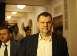 Атанас Славов се срещна с Делян Пеевски в парламента