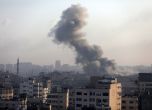 Израел обяви, че бомбардира мрежа от тунели на ''Хамас''