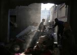 ''Хамас'' съобщи за най-малко 50 загинали при удар по училище на ООН в Газа