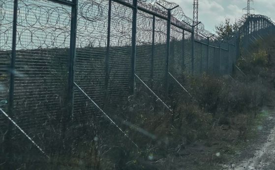Оградата по границата с Турция