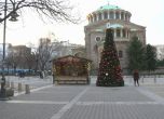 В София откраднаха агнето от сцената на Рождество, в Перник - украсена елха