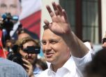 Издирвани от полицията полски депутати се появиха на събитие с президента Дуда