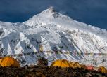 4-годишно дете стигна до базовия лагер на Еверест и постави световен рекорд
