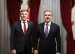 Турският външен министър се срещна с Пеевски и Чакъров, но първо отделно с Карадайъ (обновена)