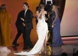 Тейлър Суифт триумфира на наградите Грами (снимки)