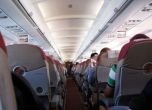 Червеи падаха по главите на пасажерите при полет от Амстердам до Детройт