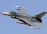 Гръцки изтребител F-16 се е разбил в Егейско море