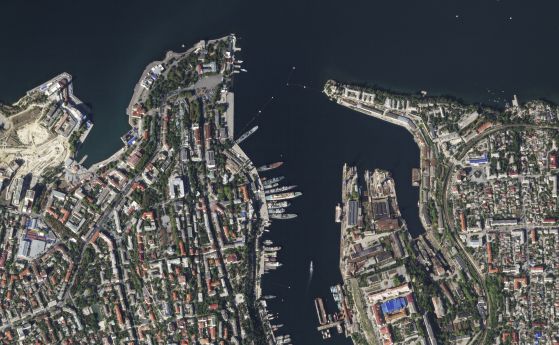 Сателитна снимка на пристанището на Севастопол в Крим, 21 септември 2023 година. Снимка: Planet Labs чрез AP