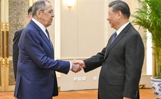 уският външен министър Сергей Лавров се срещна на 9 април 2024 г. в Пекин с президента на Китай Си Цзинпин