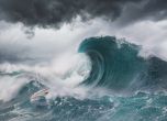 Индонезия с предупреждение за цунами и най-високо ниво на тревога