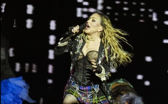 Исторически концерт: Мадона пя пред 1,6 млн. души в Рио