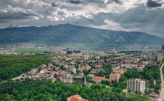 Столична община наваксва с подмяната на старите печки