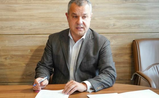 Емил Кошлуков, шеф на БНТ